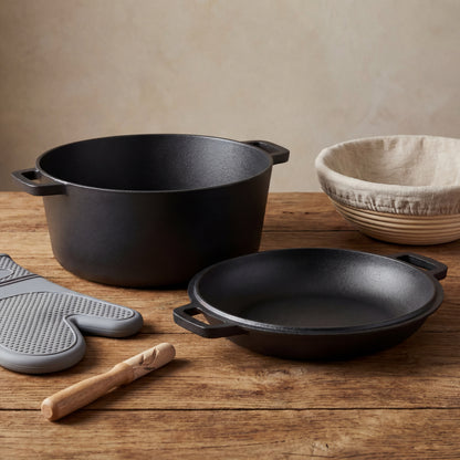 2-in-1 Cast Iron Dutch Oven | 5QT